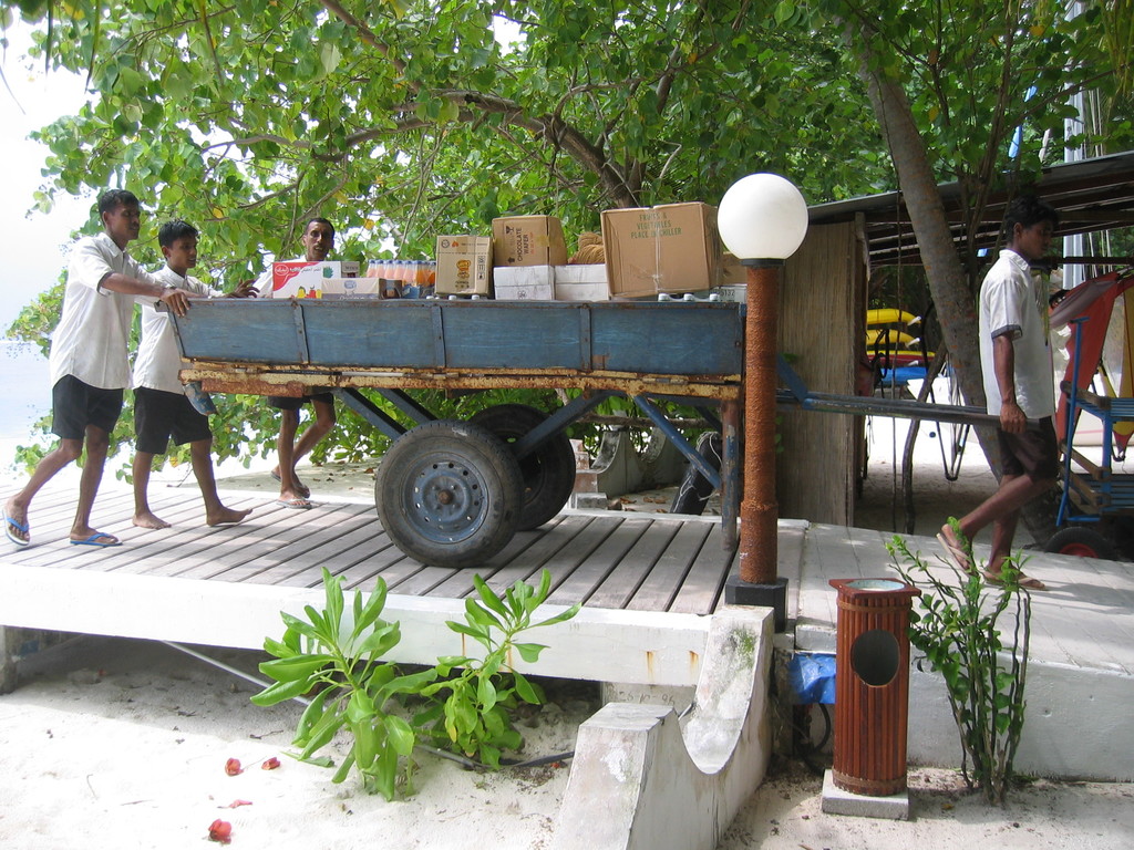 Vilamendhoo_2004_138.jpg
